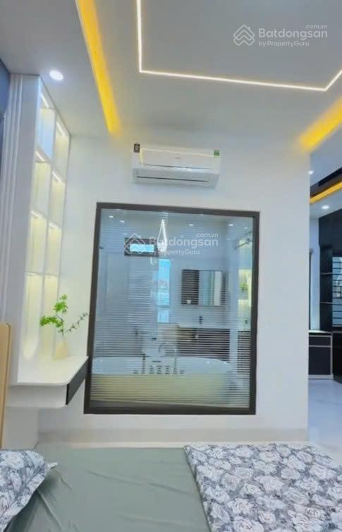 Bán nhà đẹp, chính chủ 70m2, giá 4 tỷ 780, đường lê văn việt  q9, sổ riêng sang tên ngay