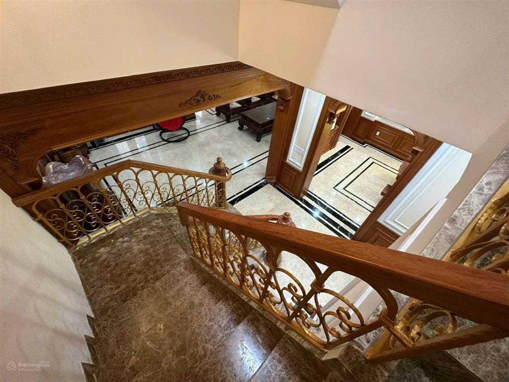 Chính chủ bán biệt thự hẻm 11 phạm phú thứ dt 9 x 24m 1tr 3l giá 50 tỷ tl đối diện bảy hiền tower