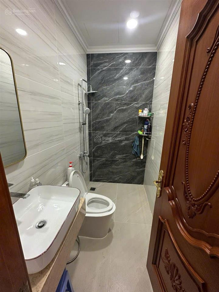 Chính chủ bán biệt thự hẻm 11 phạm phú thứ dt 9 x 24m 1tr 3l giá 50 tỷ tl đối diện bảy hiền tower