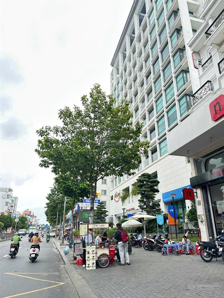 Bán nhà mặt phố tại dương quảng hàm, 118 tỷ, 460m2, mặt tiền 12m kết cấu 8 tầng đct 500tr/1 tháng