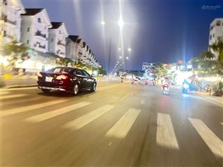 Mặt tiền đường dương quảng hàm, dt 5 x 25m, kết cấu 1 trệt 1 lầu giá chỉ 19 tỷ