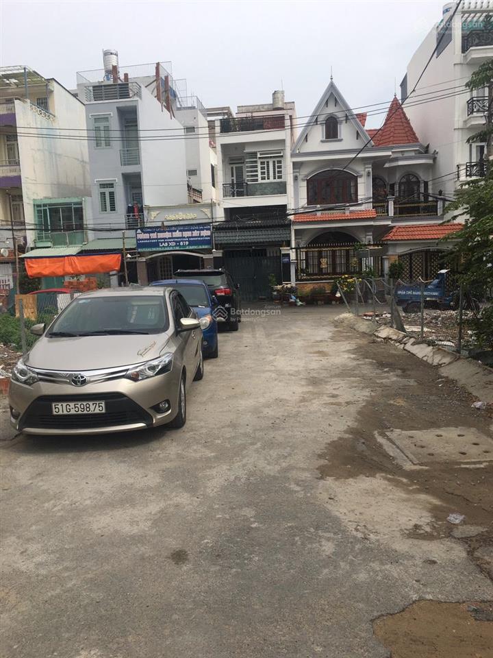 Nhà cấp 4 phù hợp xây chdv tuyệt đẹp dt 7 x 20m. sát mặt tiền. gần ngay đại học văn lang giá 15.7tỷ