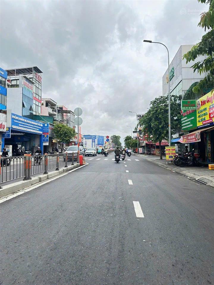 Mặt tiền quang trung dt 5 x 25 kết cấu 5 tầng. mặt tiền vip kinh doanh sầm uất