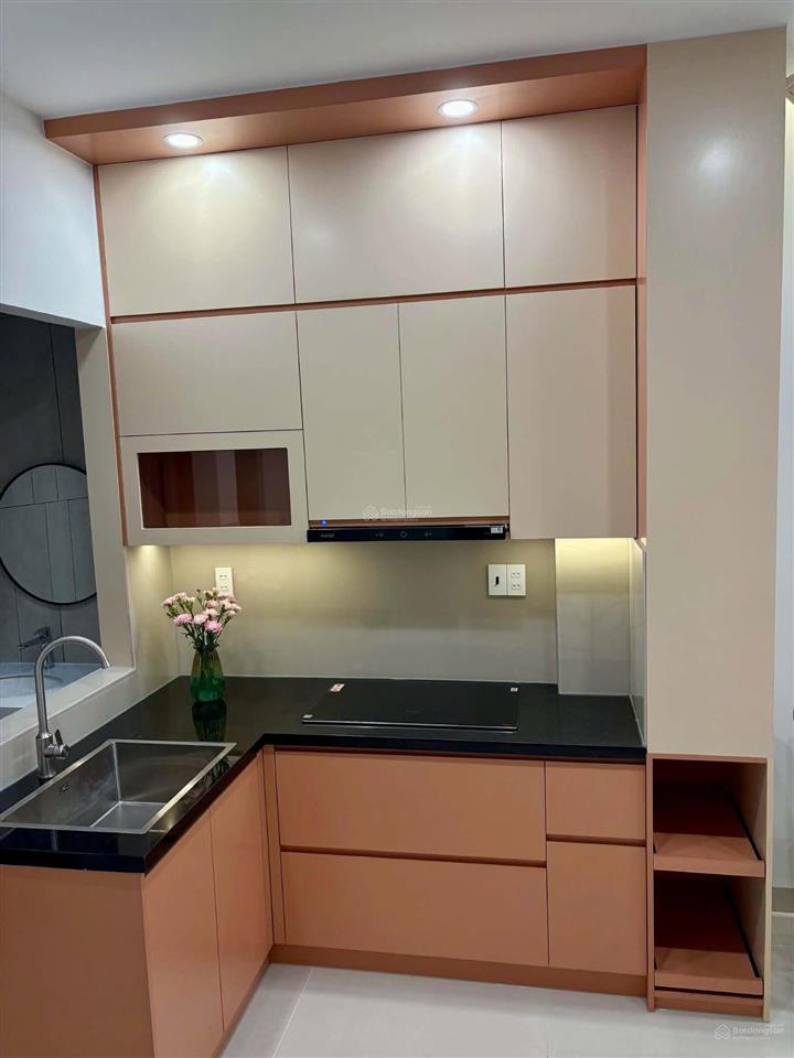 Nhà bán trung tâm nha trang chỉ 4 tỷ 200 triệu, 3 tầng bao gồm đầy đủ nội thất hiện đại