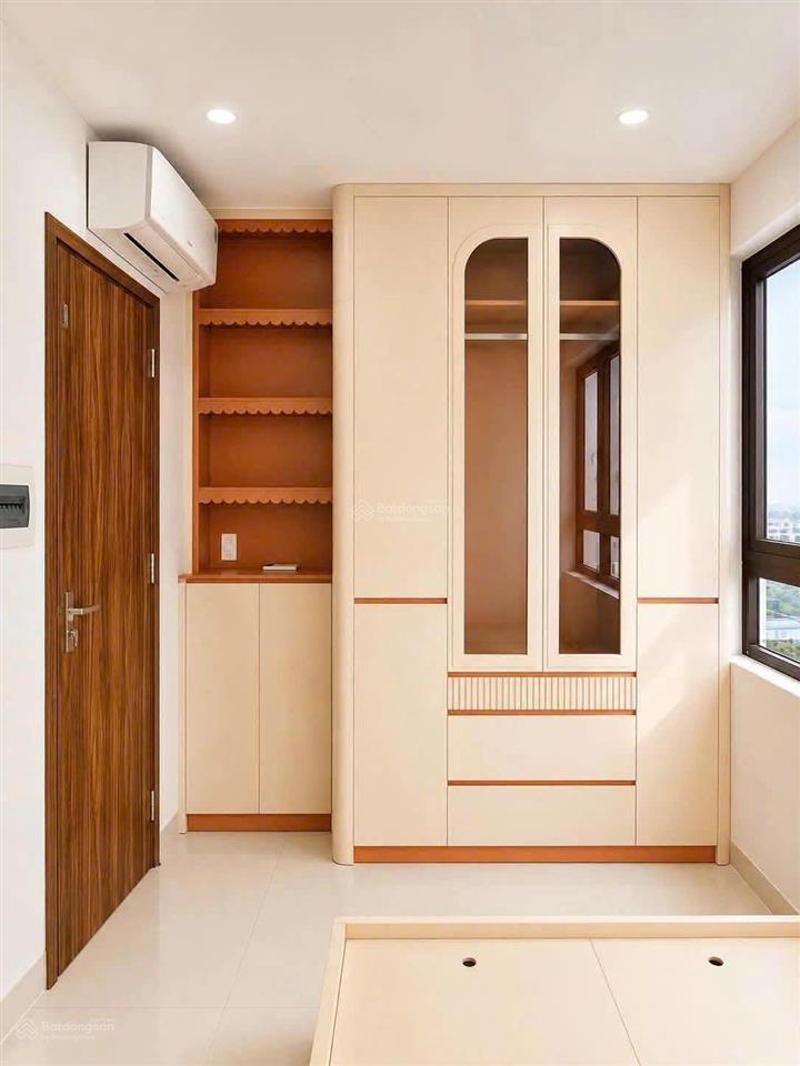 Nhà bán trung tâm nha trang chỉ 4 tỷ 200 triệu, 3 tầng bao gồm đầy đủ nội thất hiện đại