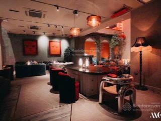 Cho thuê nhà mặt phố tạ hiện diện tích 80m² x 4 tầng, mặt tiền 5,2m, vị trí đắc địa phố tây