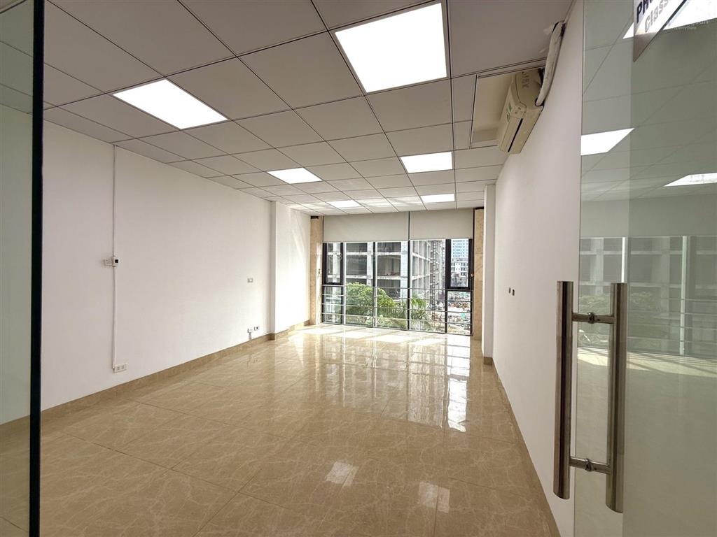 Chốt văn phòng ngay hôm nay để tối ưu chi phí với giá chỉ từ 5 triệu/tháng, vị trí đẹp hà đông