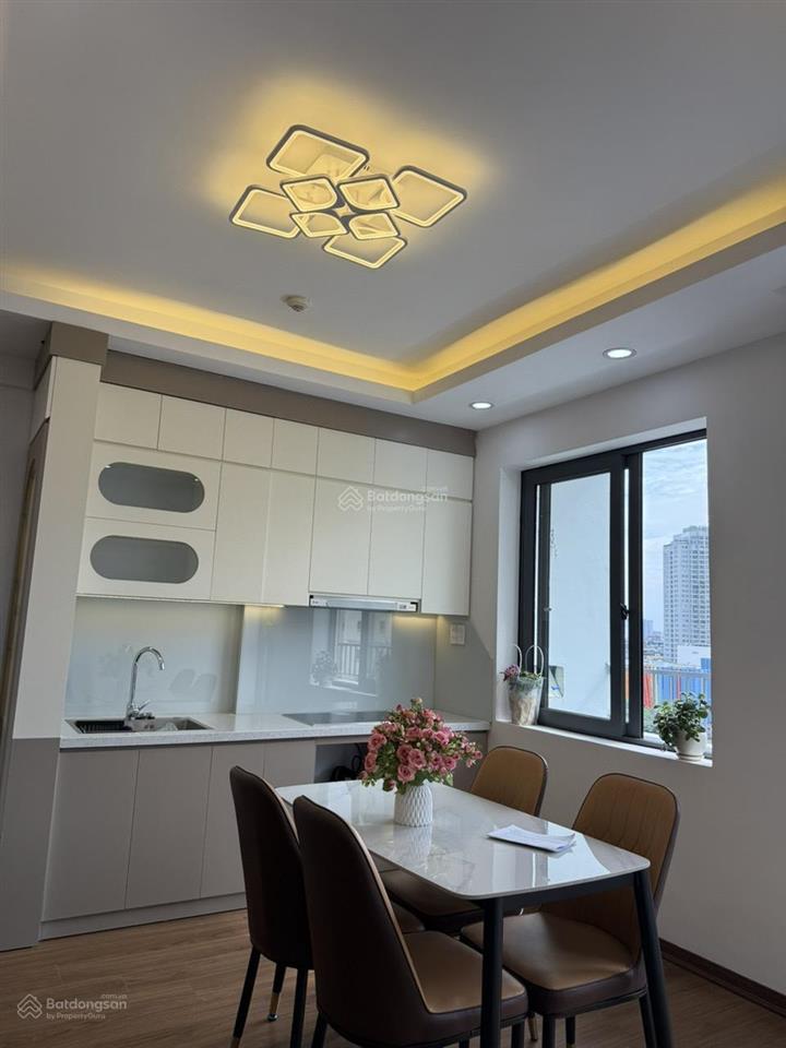 Chính chủ bán căn hộ 70m b10c nam trung yên, tầng cao, sổ đỏ 6,8 tỷ