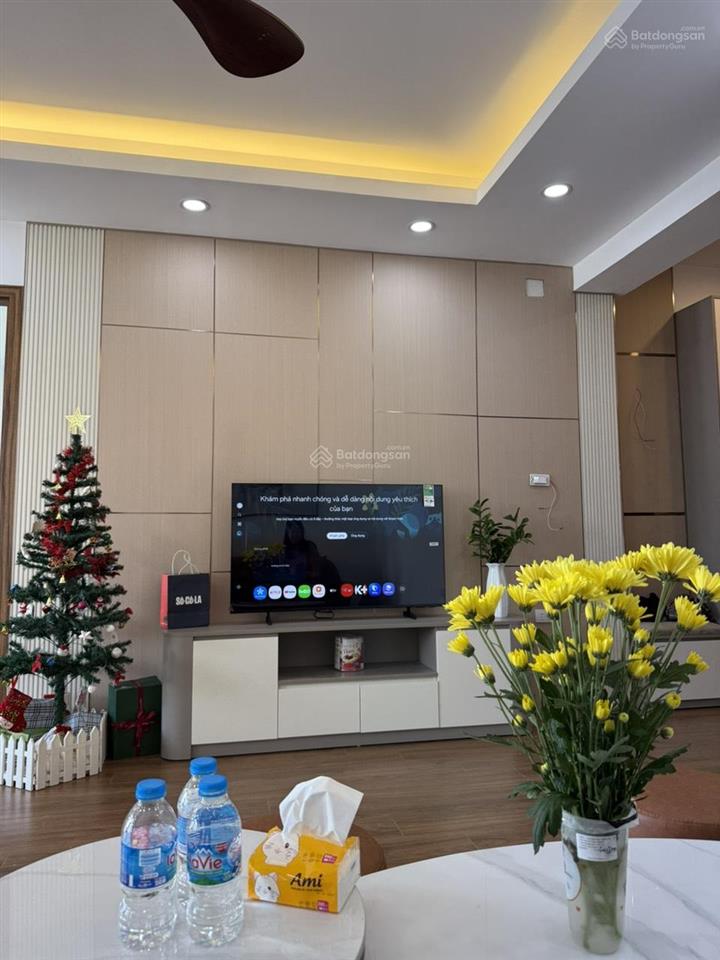 Chính chủ bán căn hộ 70m b10c nam trung yên, tầng cao, sổ đỏ 6,8 tỷ