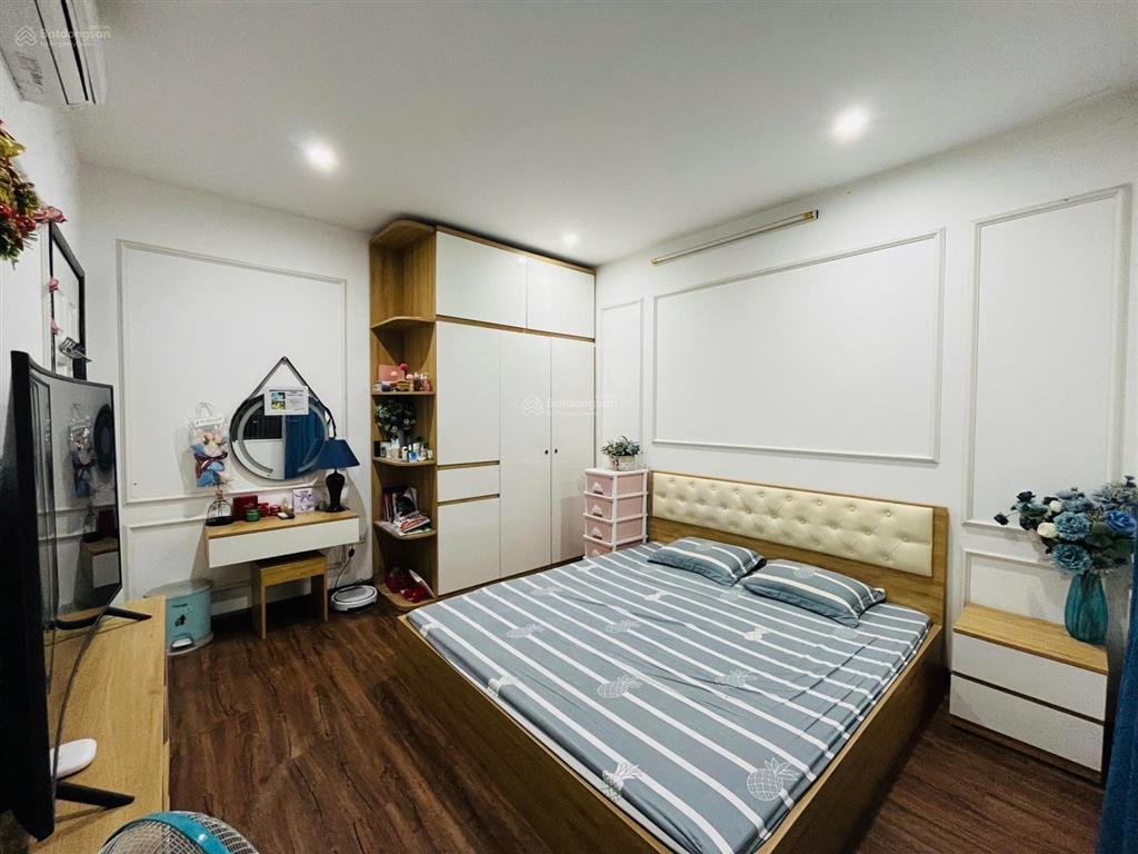 Bán căn 3 ngủ full nội thất tầng trung view thoáng dt 95m2 toà the pride tố hữu hà đông giá hơn 6tỷ