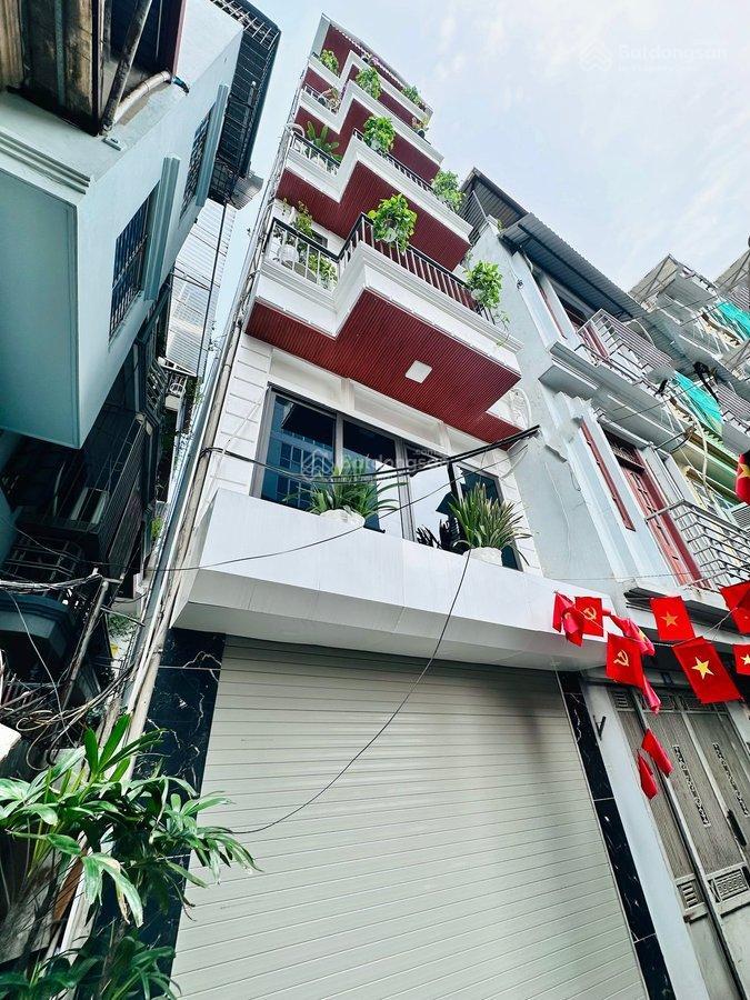 Nhà đẹp tây hồ diện tích 33m2 xây 5 tầng chắc chắn, mới đẹp, ô tô đỗ cửa giá nhỉnh 11 tỷ 0919 266 ***