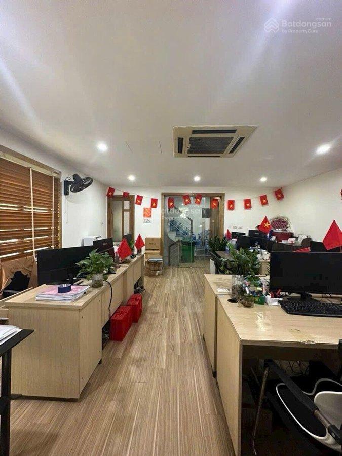 Nhà đẹp cầu giấy ô tô tránh diện tích 50m2 xây 8 tầng thang máy giá hơn 16 tỷ alo 0919 266 ***