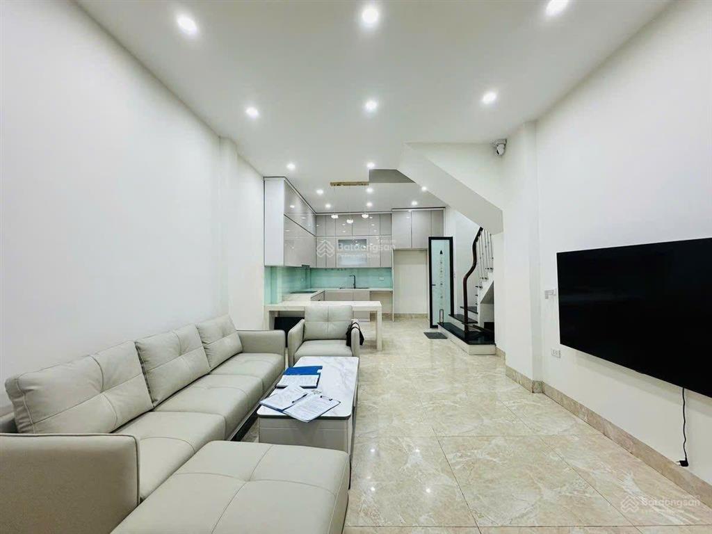 Nhà đẹp mỹ đình 40m2 xây 5 tầng mới đẹp giá 10 tỷ alo 0919 266 *** em hương