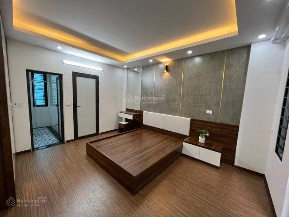 Nhà đẹp hồ tùng mậu, cầu giấy diện tích 40m2 xây 5 tầng full nội thất, giá hơn 8 tỷ, alo 0919 266 ***