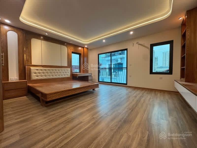 Siêu phẩm cầu giấy  xây mới 6 tầng  thang máy  ô tô tránh  lô góc giá hơn 20 tỷ alo0919 266 ***