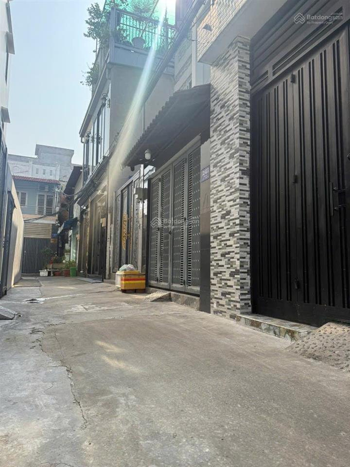 Nhà cấp 4 cạnh aeon tân phú  khu cao tầng dân trí cao  70m2  nở hậu  4 tỷ hơn