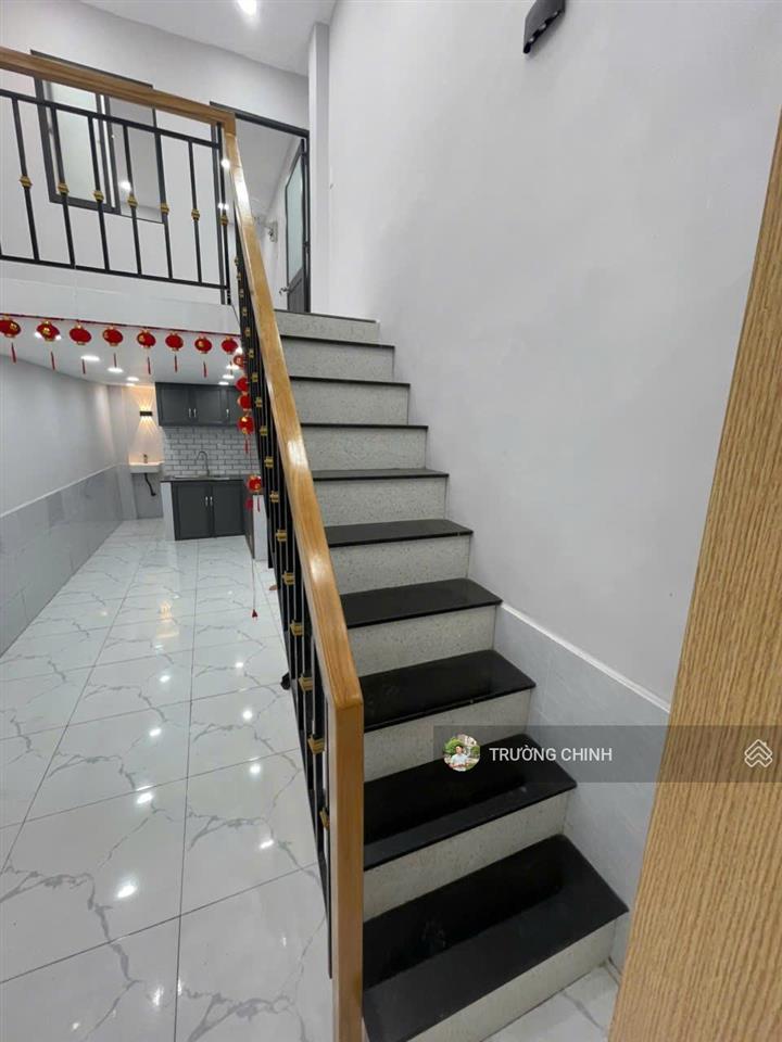 Nhà mới 2 tầng chiến lược n thông mã lò  3 x 10  sổ riêng  2 tỷ hơn.