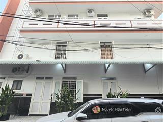 12,2tỷ  3 mặt tiền giáp công viên 16x5m doanh thu~600tr/năm gần ngã tư quang trung phạm văn chiêu