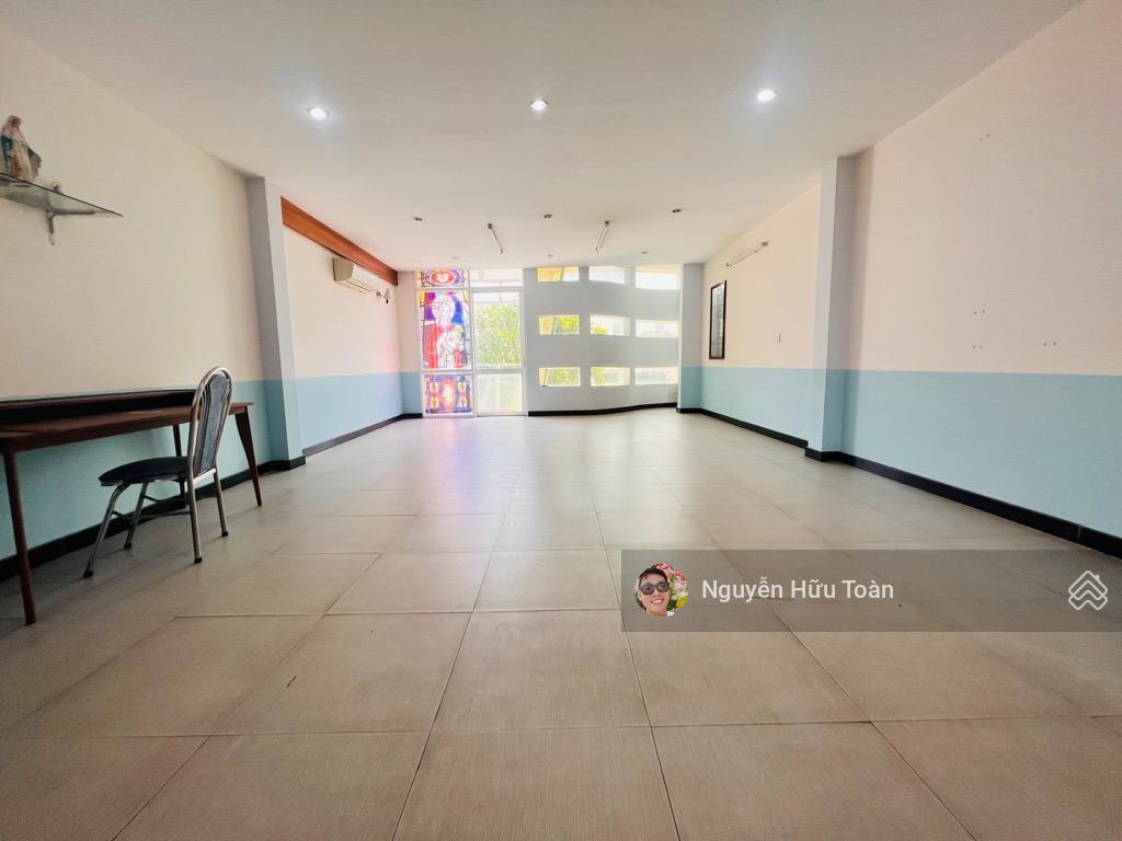 Hầm 3 tầng  190m2 hẻm 7 chỗ tránh nhau ngay thống nhất  gò vấp
