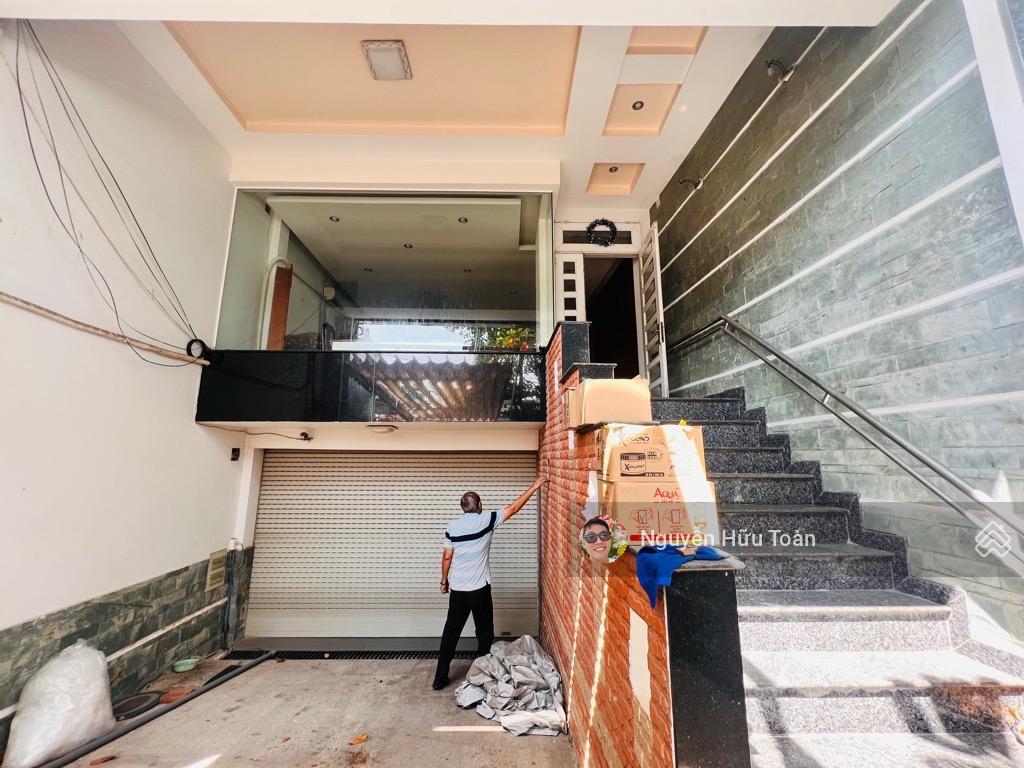 Hầm 3 tầng  190m2 hẻm 7 chỗ tránh nhau ngay thống nhất  gò vấp