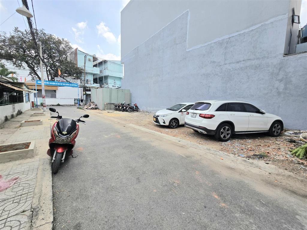 5,1x25m 2 mặt hẻm không vạt góc trổ cửa thoải mái đường 6m thông phạm văn chiêu