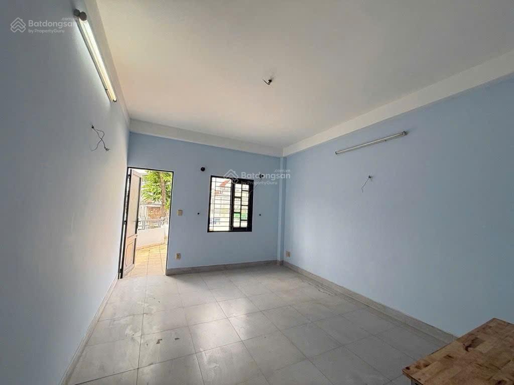 4x24m. 2 mặt tiền kinh doanh gần công viên làng hoa