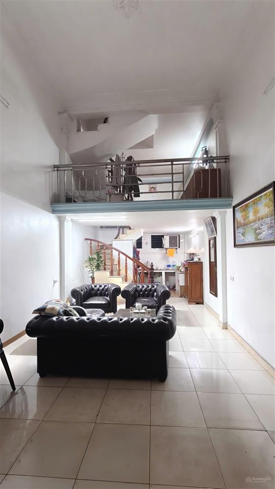 Bán nhà ngay phùng hưngxalavăn quán. ngay viện 103, viện bỏng dt40m. 5 tầng giá 8,9 tỷ.0982 079 ***