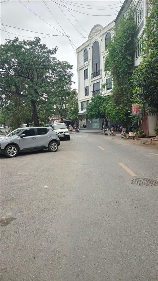 Bán nhà ngay phùng hưngxalavăn quán. ngay viện 103, viện bỏng dt40m. 5 tầng giá 8,9 tỷ.0982 079 ***