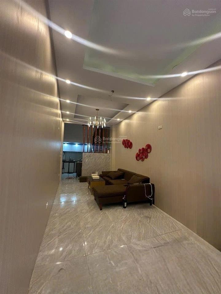 Thanh bình nhà ô tô thông sang khu dịch vụ mỗ lao. dt37m2 4 tầng chỉ 9,5 tỷ. 0982 079 ***