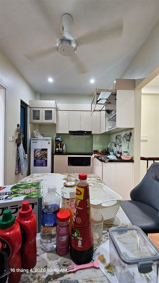 Bán nhà phố ngọc lâm, cạnh ngã 4 hồng tiến, 40m x 5 tầng, ô tô tránh, thang máy, kinh doanh vô đối