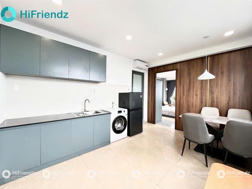 Cho thuê căn hộ ngay trung tâm bình thạnh, full nội thất 42m2, khu vạn kiếp, ban công cửa sổ lớn.