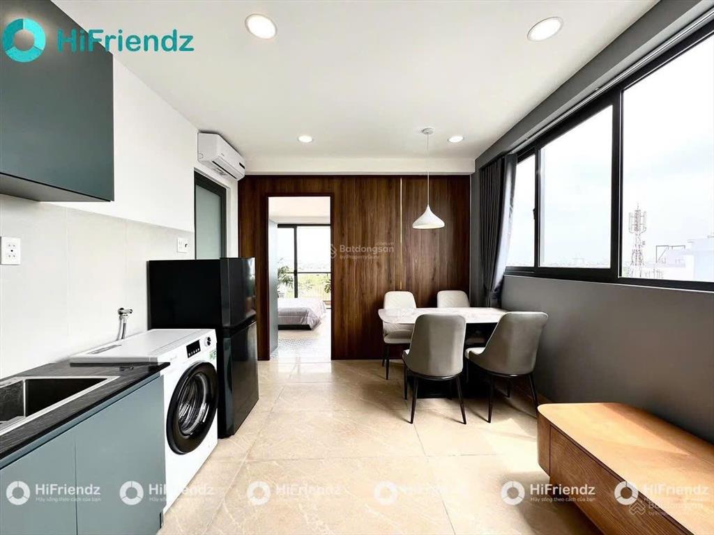 Cho thuê căn hộ ngay trung tâm bình thạnh, full nội thất 42m2, khu vạn kiếp, ban công cửa sổ lớn.