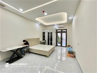 Căn hộ trung tâm bình thạnh, sát quận 1 full nội thất, mới 100% ngay hàng xanh, ban công lớn