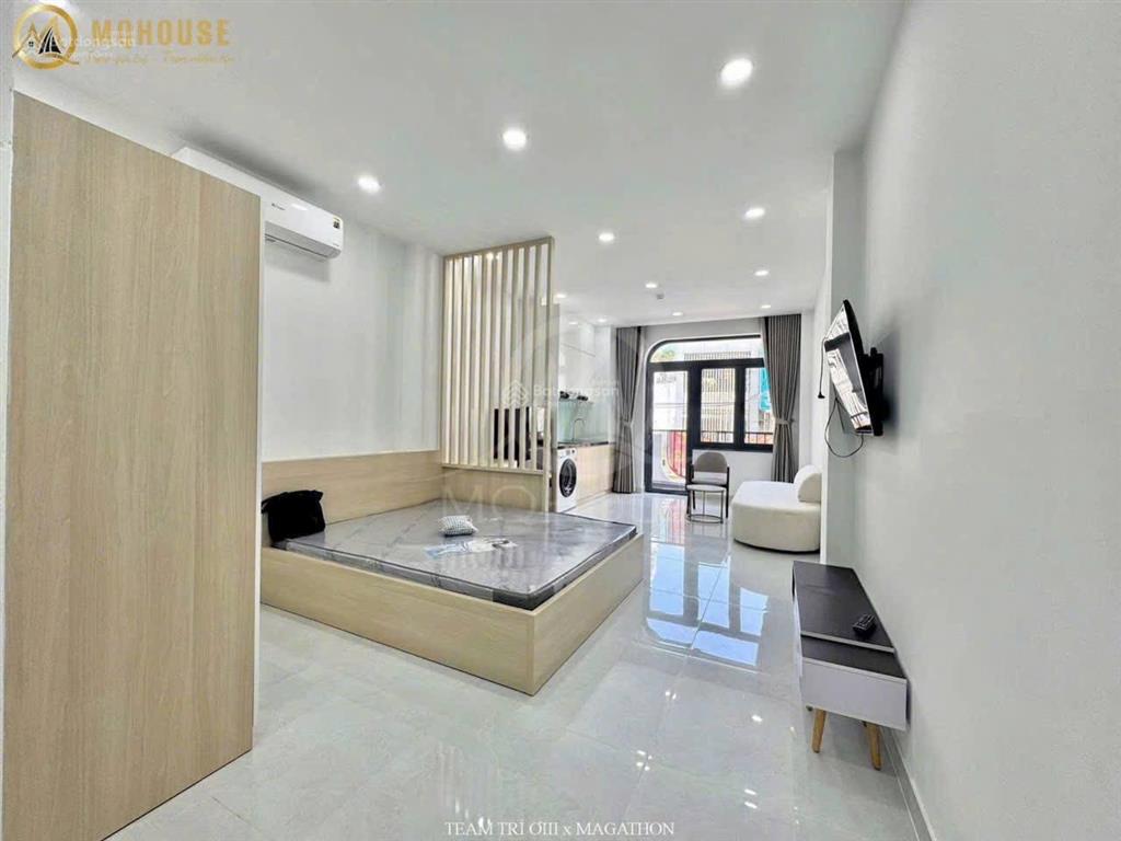 Căn hộ 43m2 ngay trung tâm bình thạnh, full nội thất, mới 100%, cửa sổ lớn máy giặt riêng.