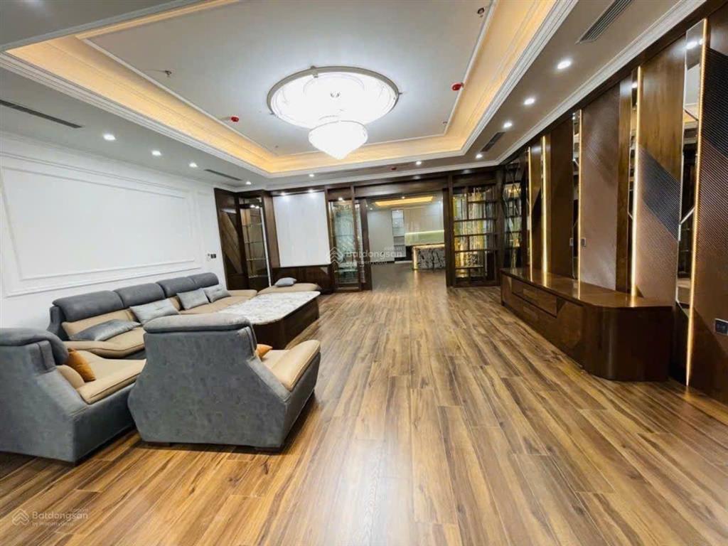 Bán tòa văn phòng mặt phố đẹp tại , lê đức thọ, 120m2, 69.5 tỷ vnd, đầy đủ tiện ích