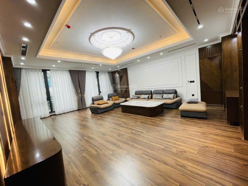 Bán tòa văn phòng mặt phố đẹp tại , lê đức thọ, 120m2, 69.5 tỷ vnd, đầy đủ tiện ích