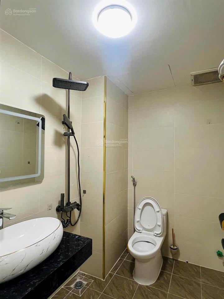 Oct1 đn1 căn góc đẹp, view hồ cực thoáng
đối diện ct3 x2 đại kim, 2 mặt thoáng vĩnh viễn, đón sán