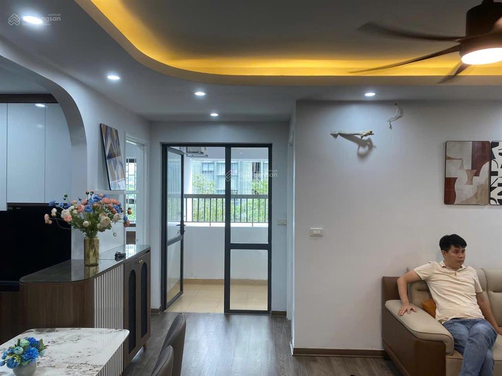 Bắc rice city chủ cần giảm giá sâu diện tích 63m thiết kế 2 phòng ngủ 2 vệ sinh cửa