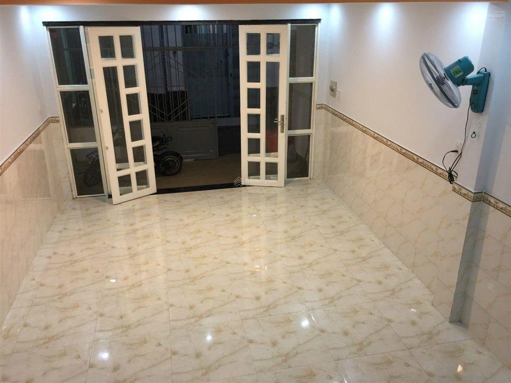 127// ni sư huỳnh liên phường 10 tân bình. diện tích 4.5x12m, 2 lầu