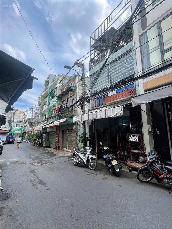 Mặt tiền hẻm ni sư huỳnh liên phường 10 tân bình hẻm 8 m. kinh doanh buôn bán tốt