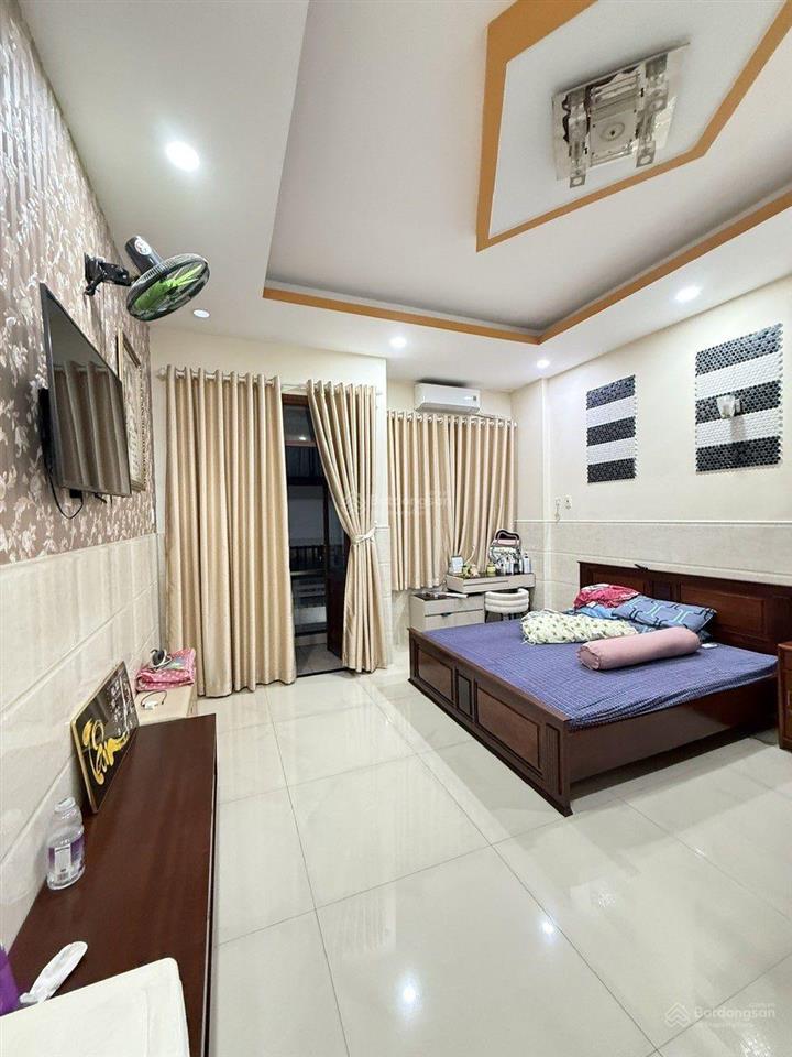 Đường duy tân phường 8. ngày chợ tân bình /break hẻm 3m 15 ra mặt tiền chợ tân bình đt 4 x14