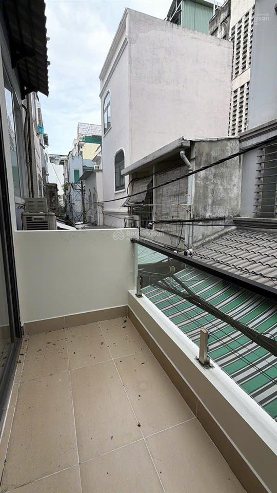 Bán gấp nhà riêng 5,95 tỷ, 30,6m2 tại 3/2, phường 14, quận 10, tp.hcm giá siêu hời