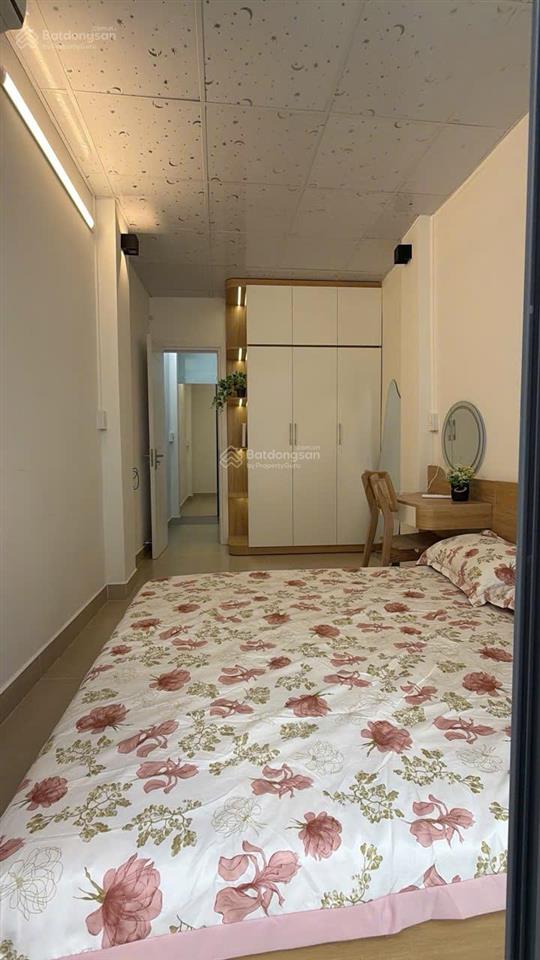 Bán gấp nhà riêng 5,95 tỷ, 30,6m2 tại 3/2, phường 14, quận 10, tp.hcm giá siêu hời