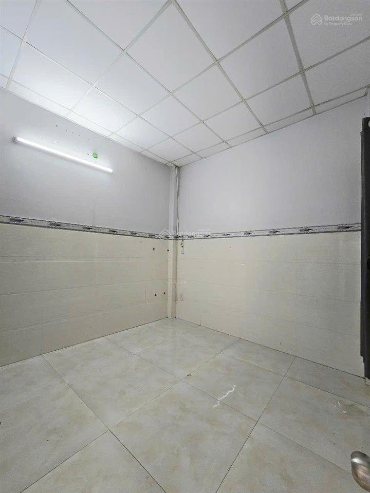 Nhà cho thuê 150m quốc lộ 1a, bình tân giá chỉ 7 triệu 1 tháng vị trí khu bình hưng hòa