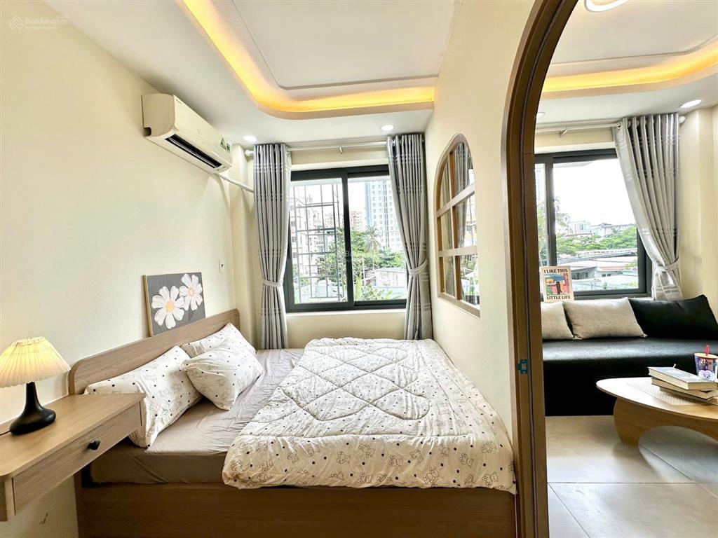 Cho thuê studio 1pn gần vincom plaza phạm văn đồng gigamall đại học văn lang