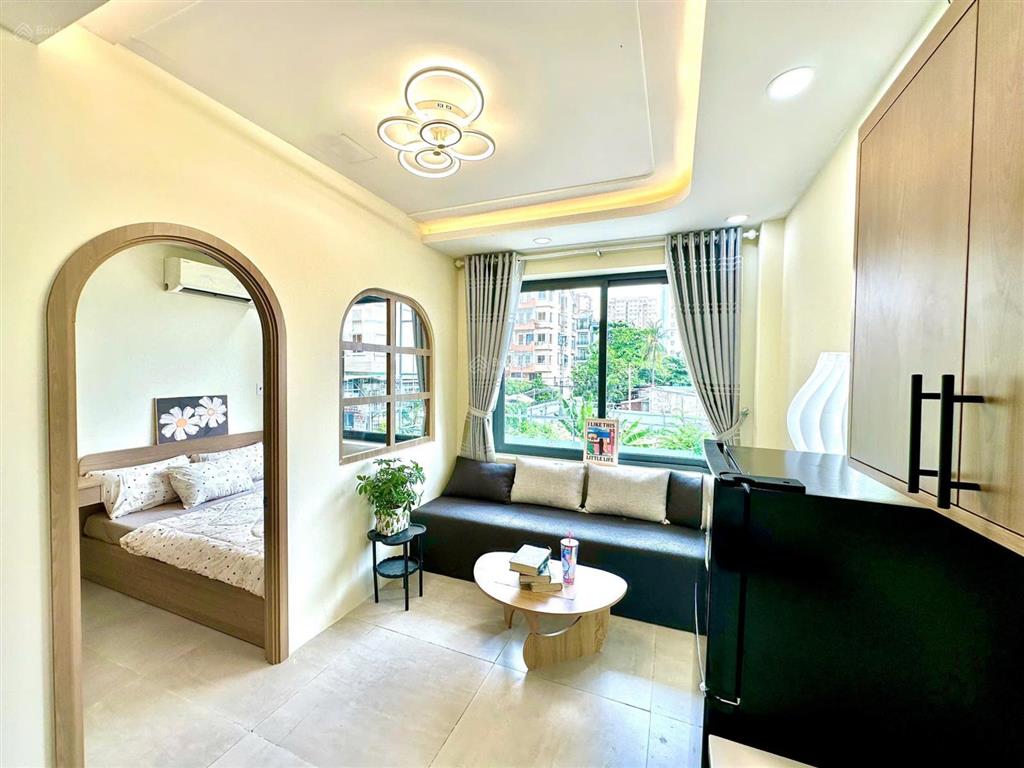 Cho thuê studio 1pn gần vincom plaza phạm văn đồng gigamall đại học văn lang