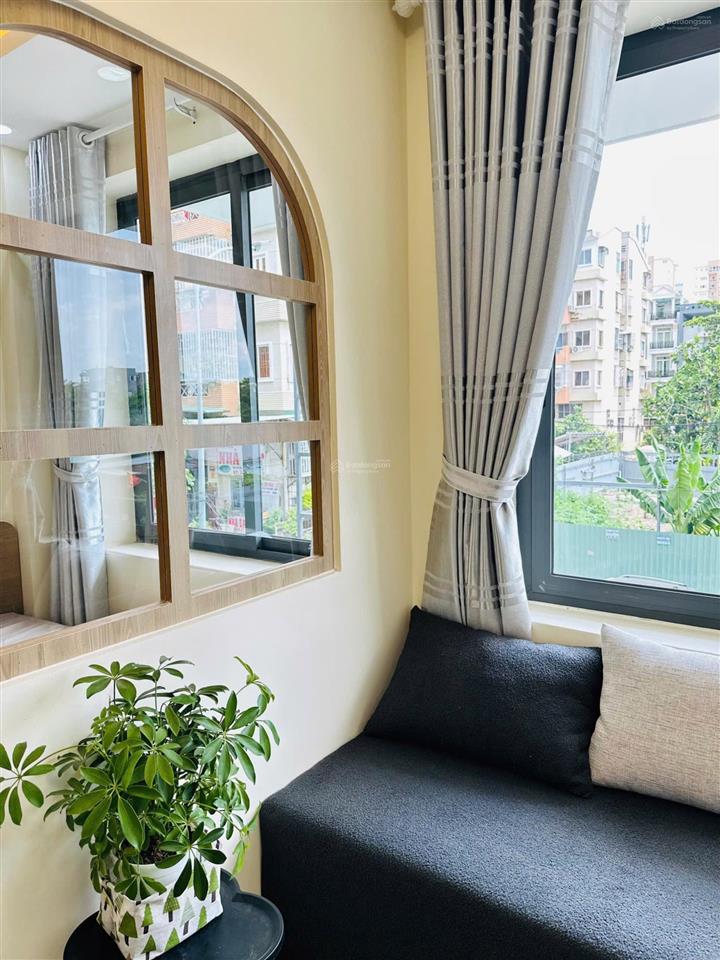 Cho thuê studio 1pn gần vincom plaza phạm văn đồng gigamall đại học văn lang