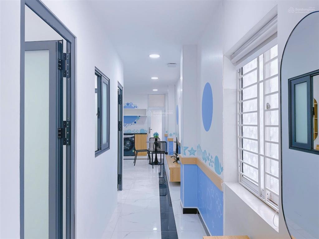 Cho thuê 2 phòng ngủ gần vincom plaza, nơ trang long, thang máy, hầm xe bình thạnh