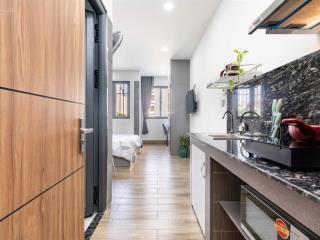 Cho thuê studio luxury gần đại học hutech uef hồng bàng ngã tư hàng xanh cầu bason quận 1 full nt