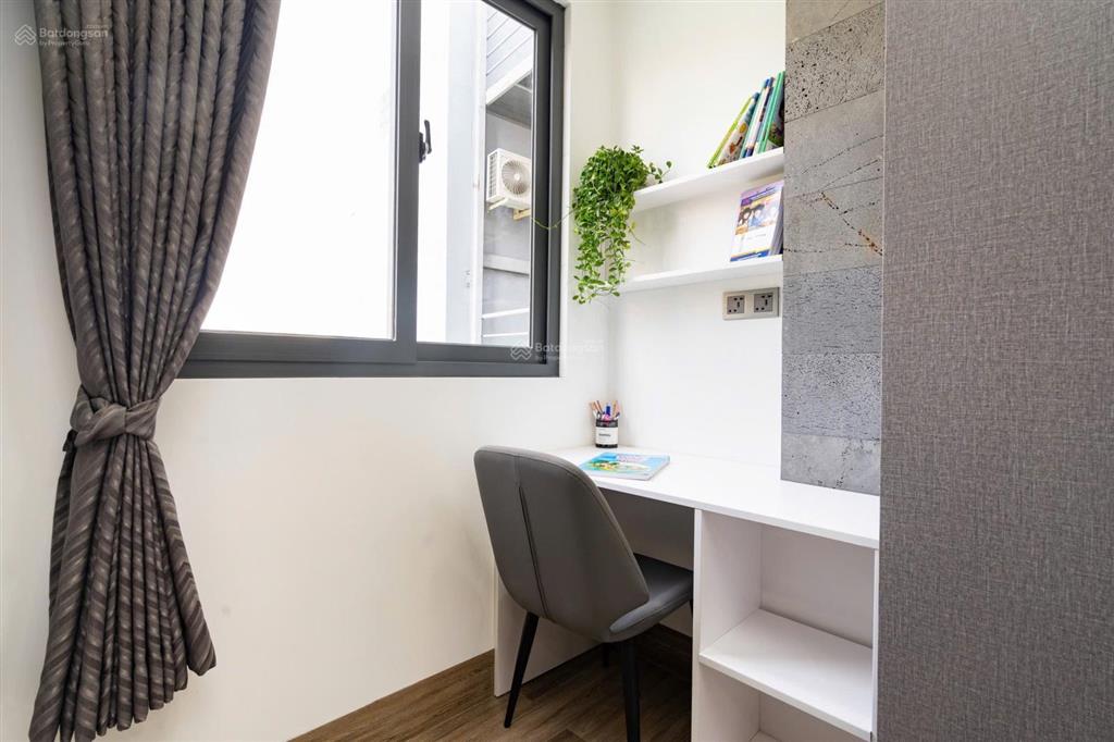 Cho thuê studio luxury gần đại học hutech uef hồng bàng ngã tư hàng xanh cầu bason quận 1 full nt